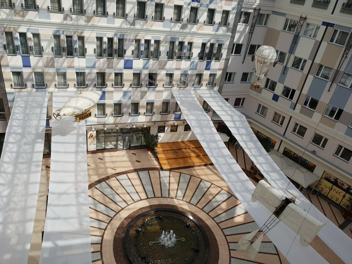 Hotel Galleria سوبوتيتْسا المظهر الخارجي الصورة