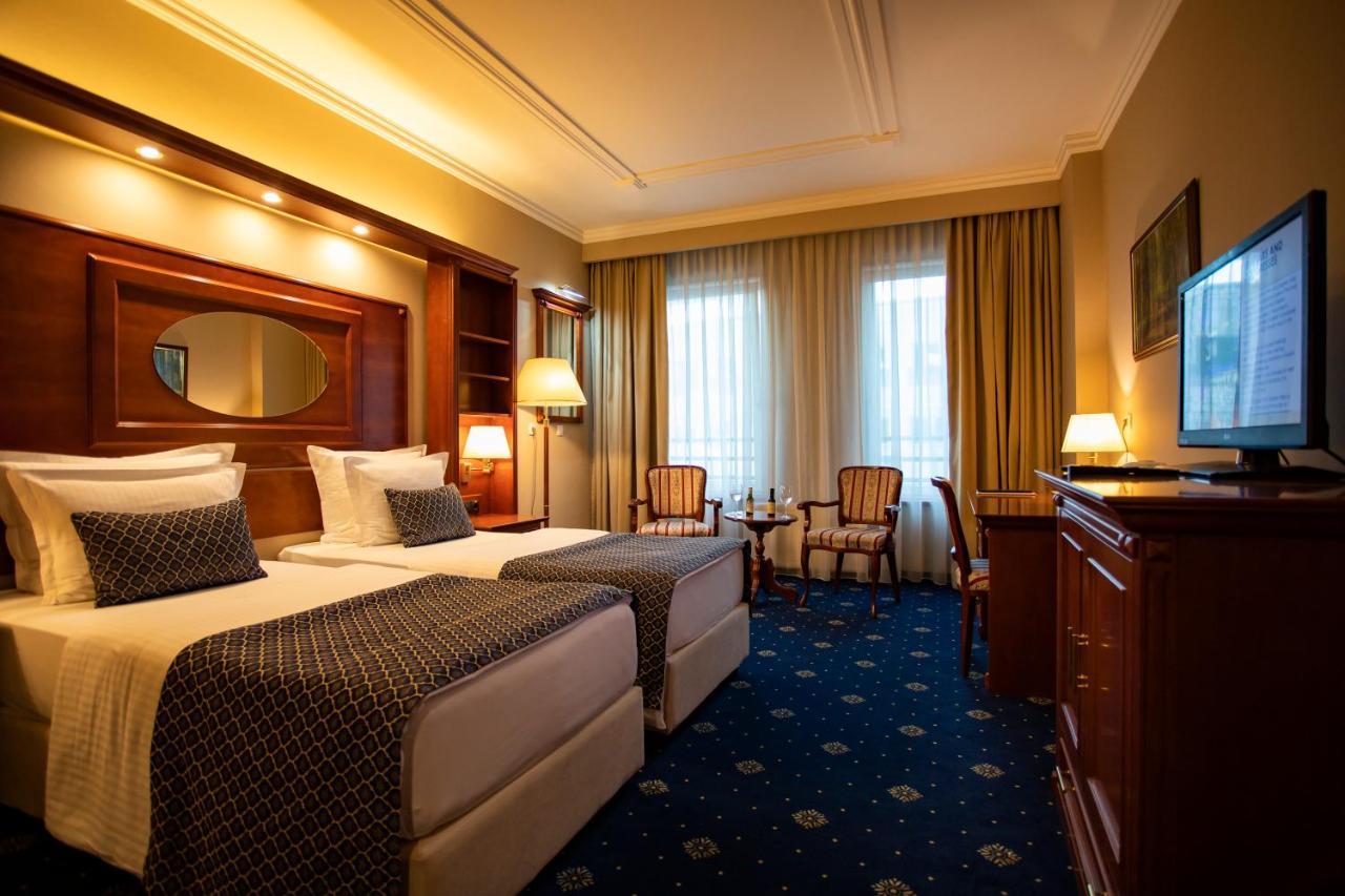 Hotel Galleria سوبوتيتْسا المظهر الخارجي الصورة