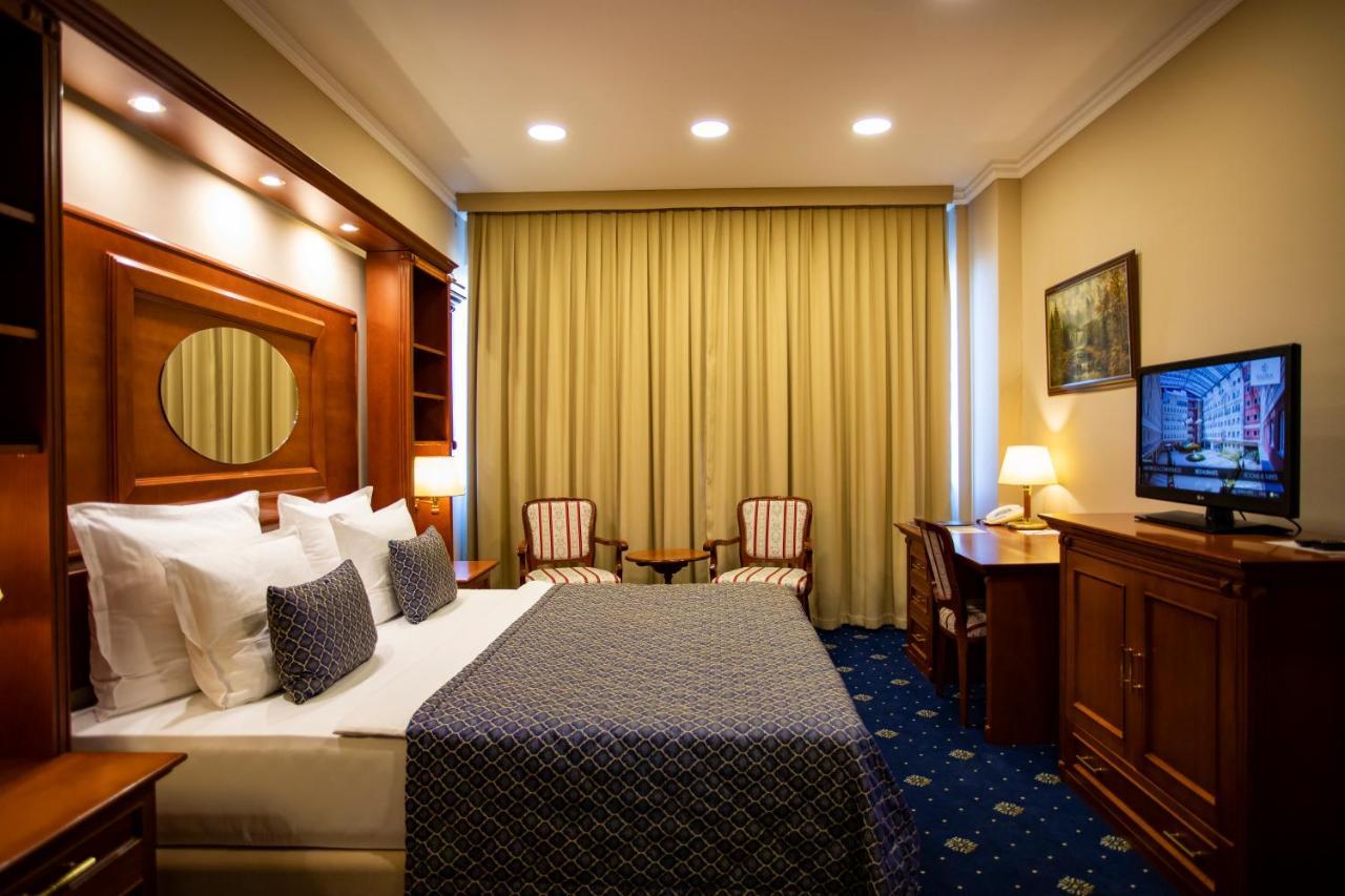 Hotel Galleria سوبوتيتْسا المظهر الخارجي الصورة