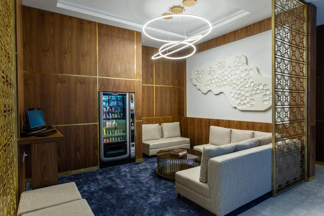 Hotel Galleria سوبوتيتْسا المظهر الخارجي الصورة